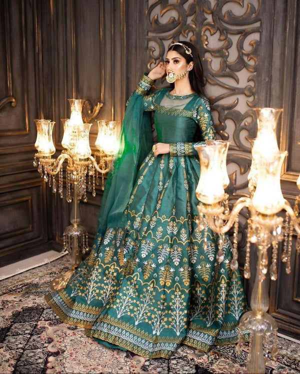 3 Pcs Women's Stitched Silk Embroidered Maxi
