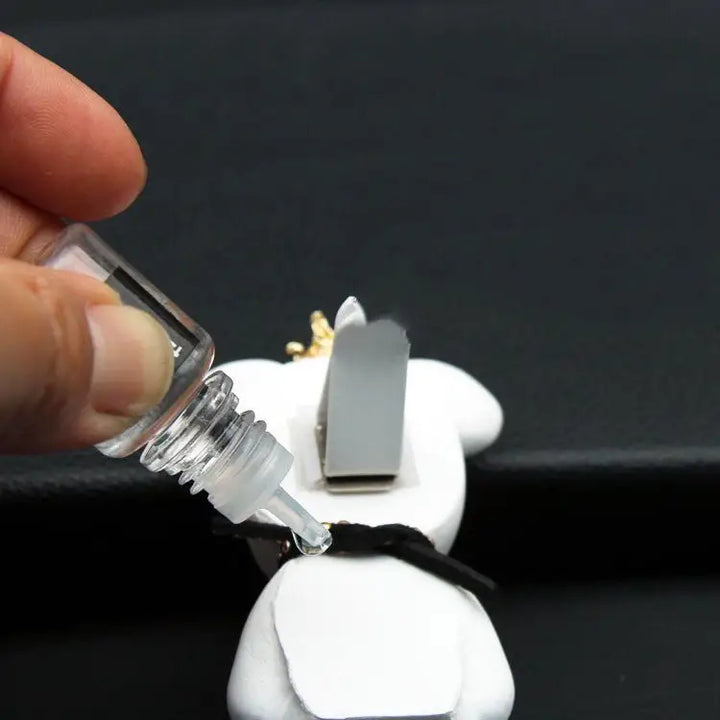 Car Mounted Perfume Accessories – Air Conditioner Air Outlet Perfume Diffuser for Fresh Long-Lasting Fragrance
